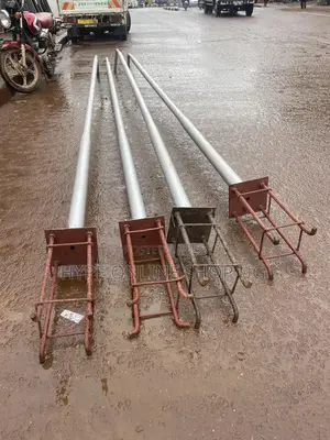 Standard Solar Poles