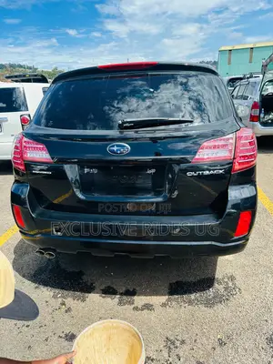 Subaru Outback 2012 Black