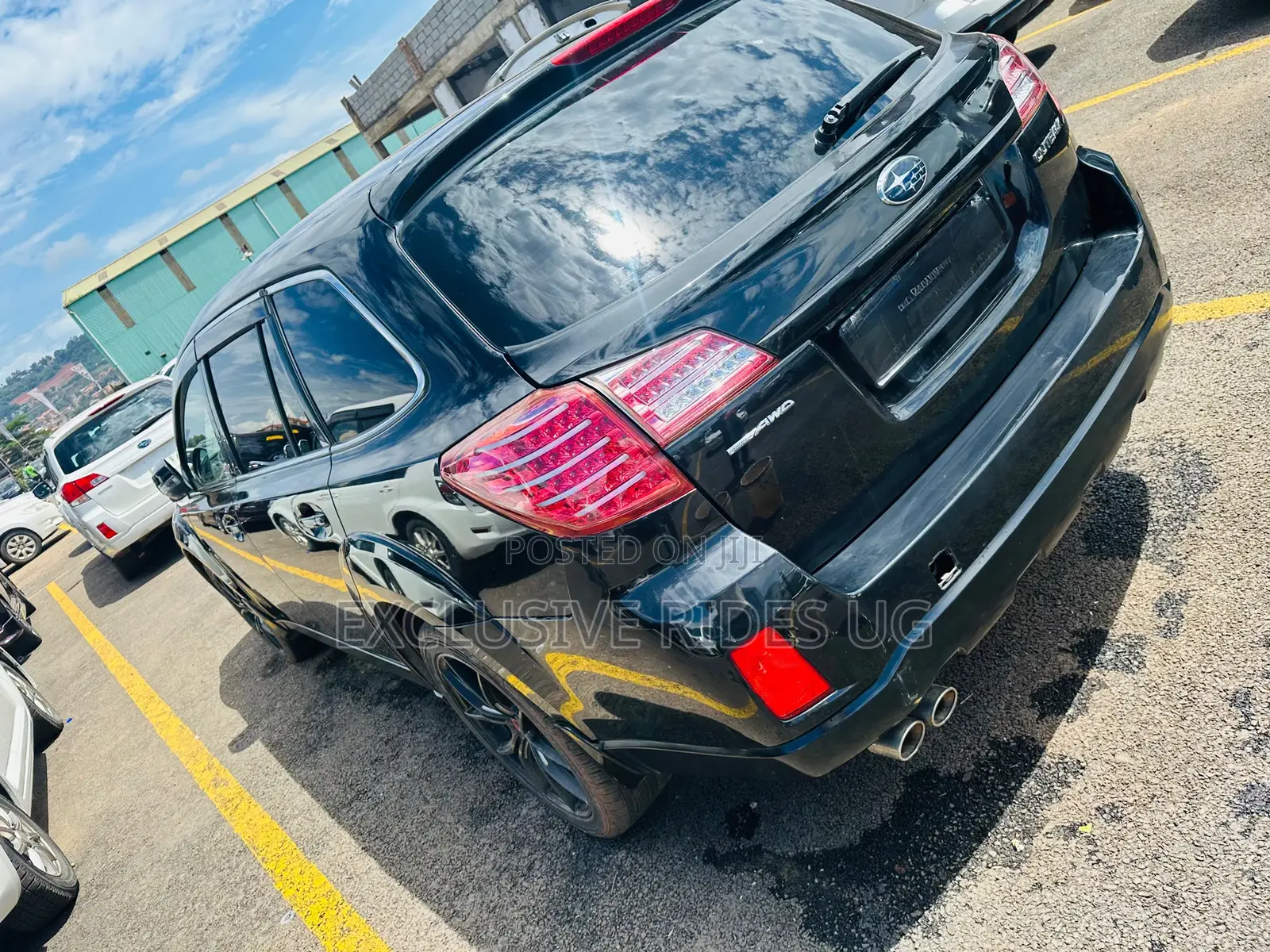 Subaru Outback 2012 Black