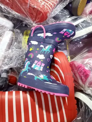 Kids’ Unique Gumboots – Fun, Colorful Waterproof Pair