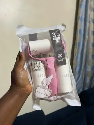 Pinky Lint Remover/Roller With 2 Refills (50 Sheets) - Pink