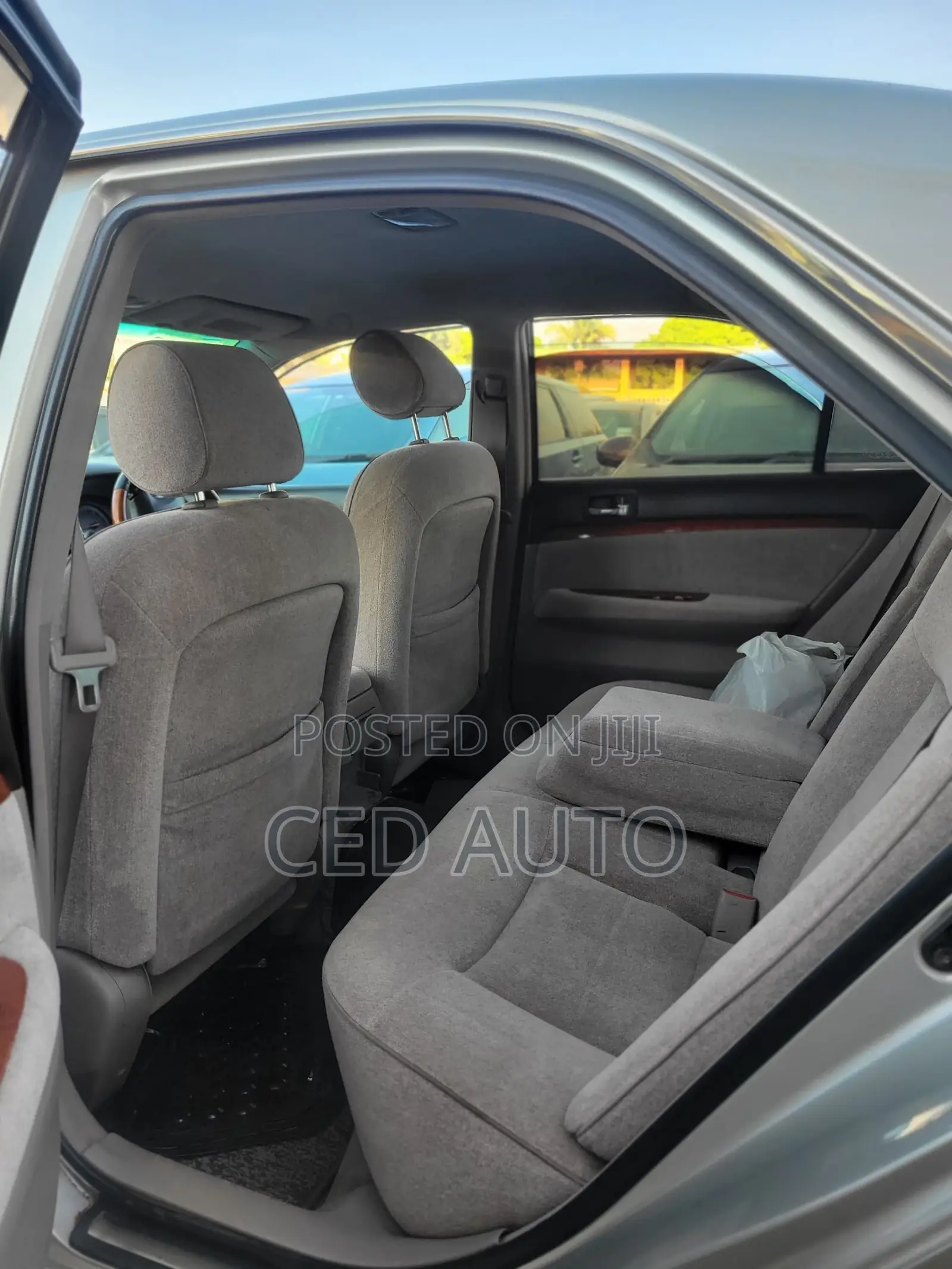 Toyota Mark II 2002 Silver