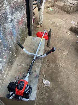 Mitsubishi Fuel Grass Cutter