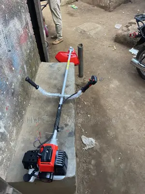 Mitsubishi Fuel Grass Cutter
