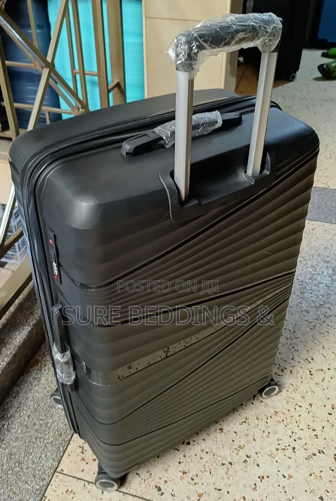 Bradley Big Size Rubber Suitcase