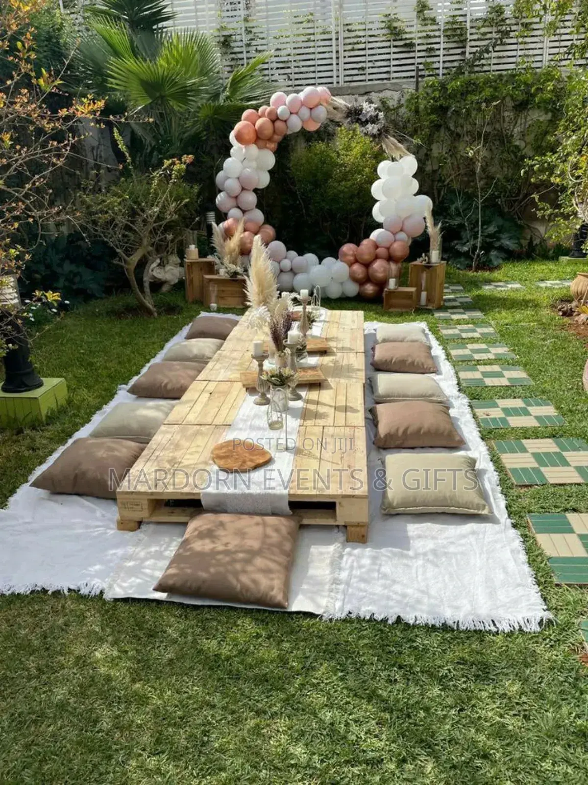 Luxury Picnics