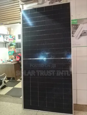 T W 620w Solar Panels