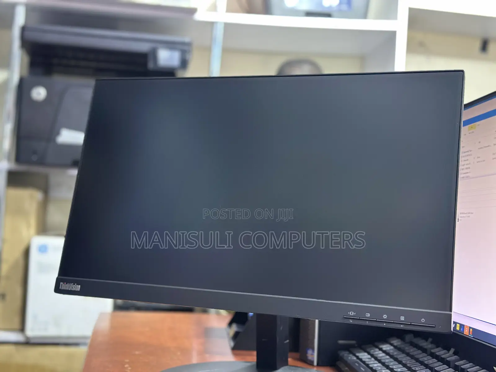 Lenovo Ips 22 Inch Screen Free Hdmi Dp Vga Usb 3.0