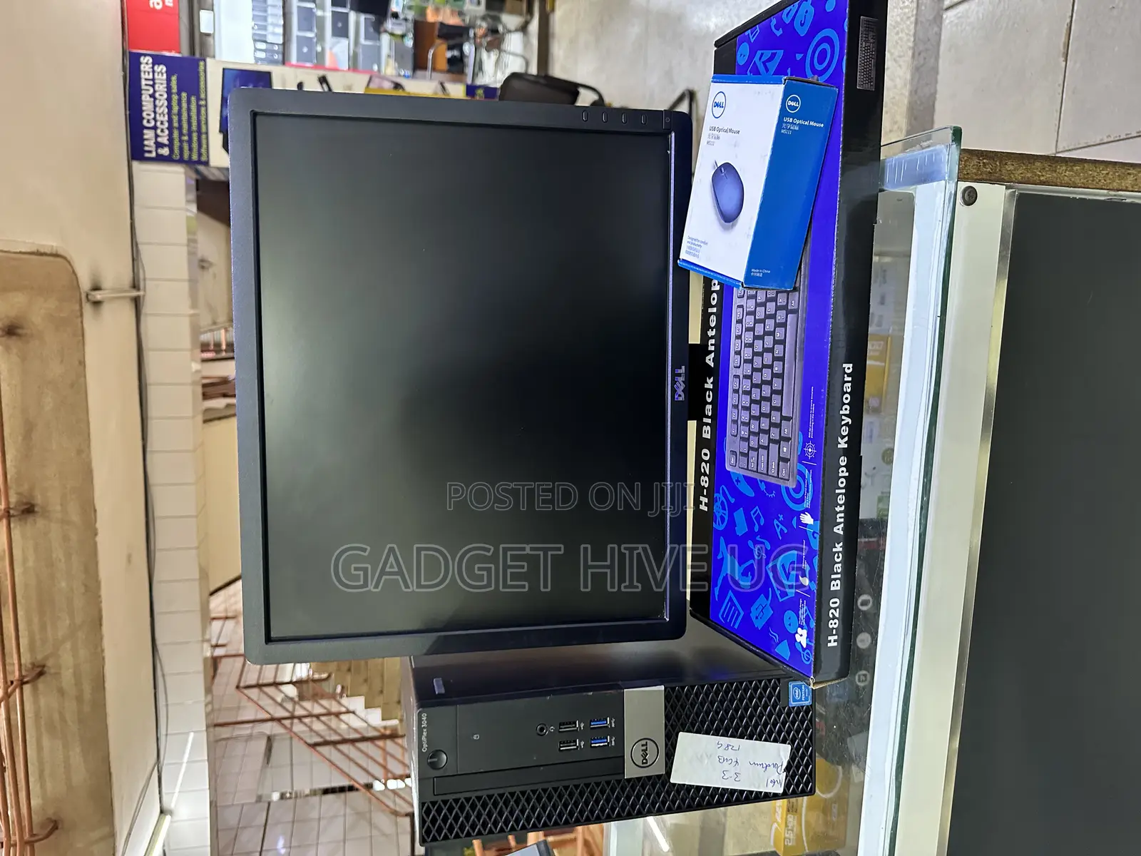 Desktop Computer Dell Optiplex 3040 4GB Intel Pentium SSD 128GB
