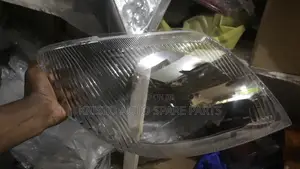 Headlamp Glass Corolla 210