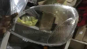 Headlamp Lense Vitz Old Model