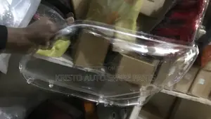 Headlamp Lense Toyota Fielder 2010