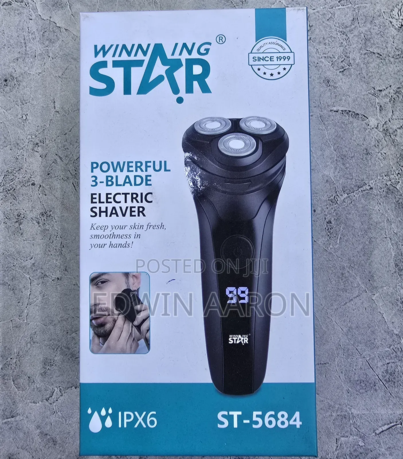 3 Blades Electric Shaver