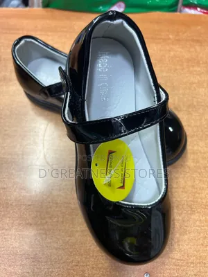 Girls Shinny School Shoes