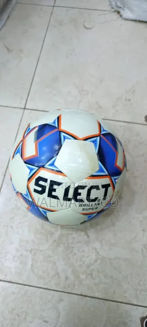 Select Brilliant Super Football