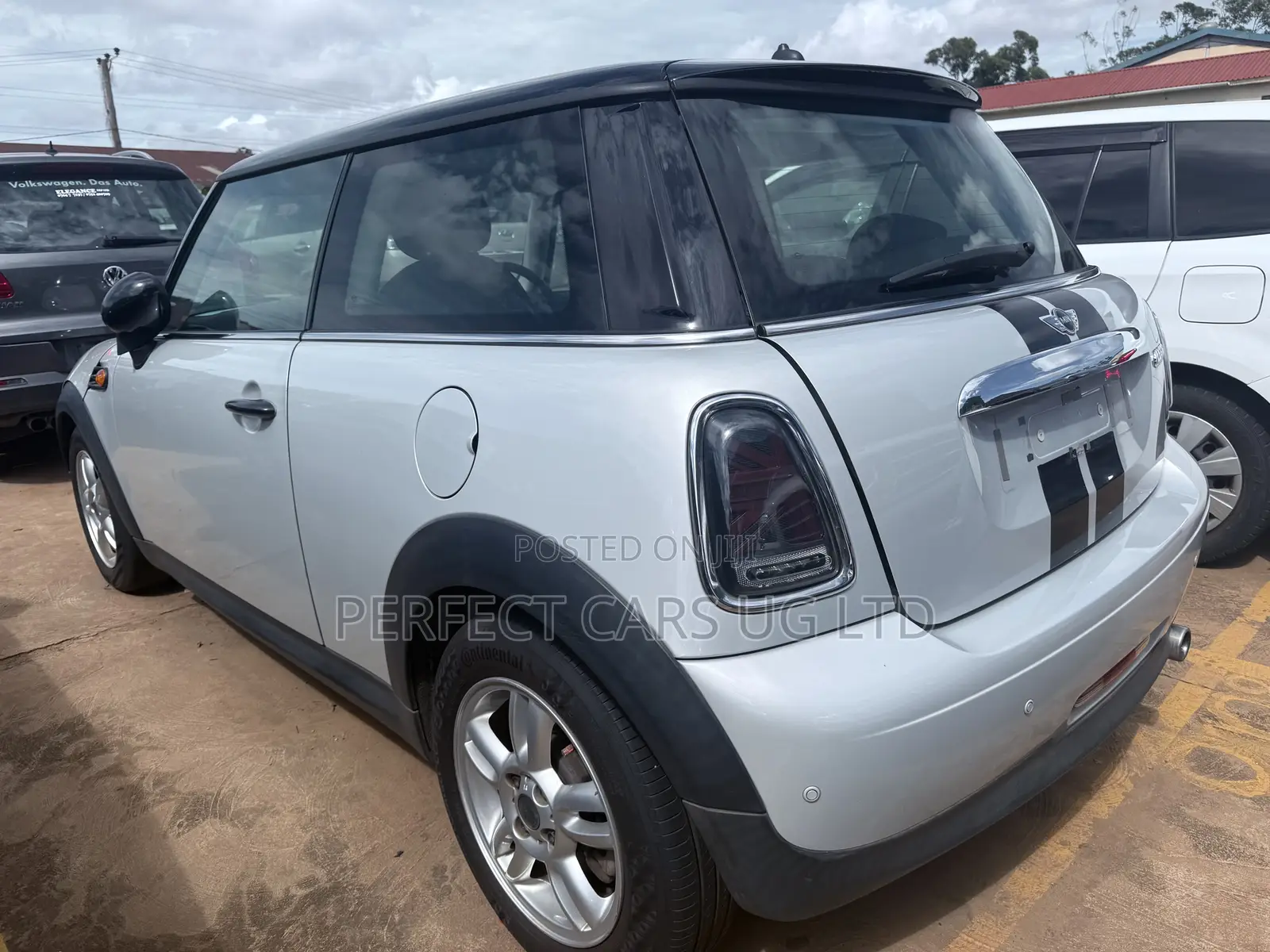 Mini Cooper Classic 2013 White