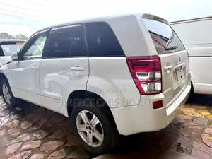 Suzuki Escudo 2015 White