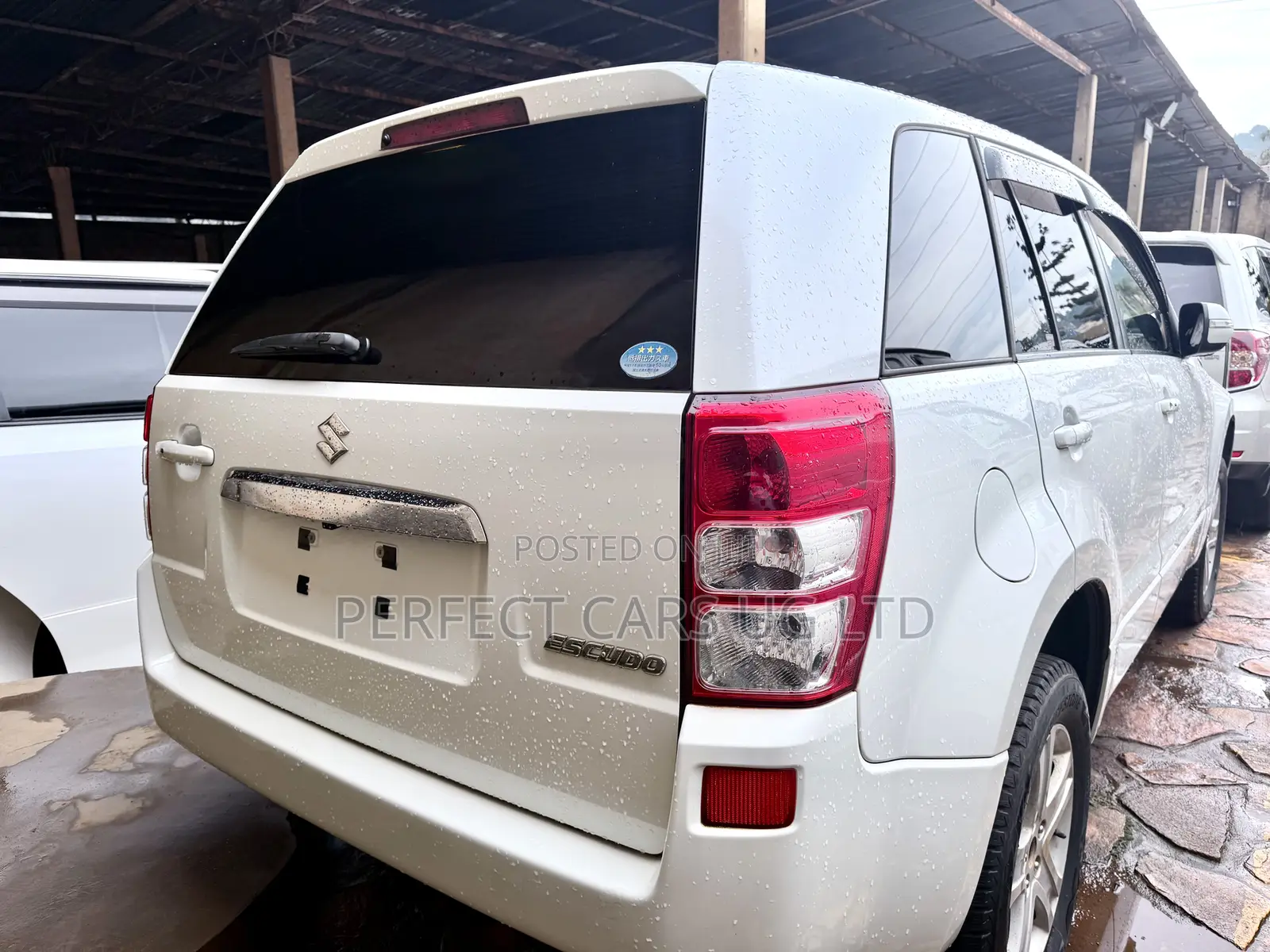 Suzuki Escudo 2015 White