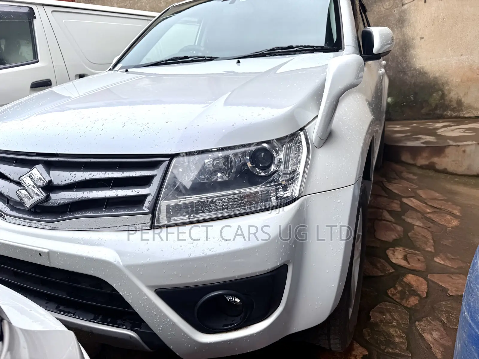 Suzuki Escudo 2015 White