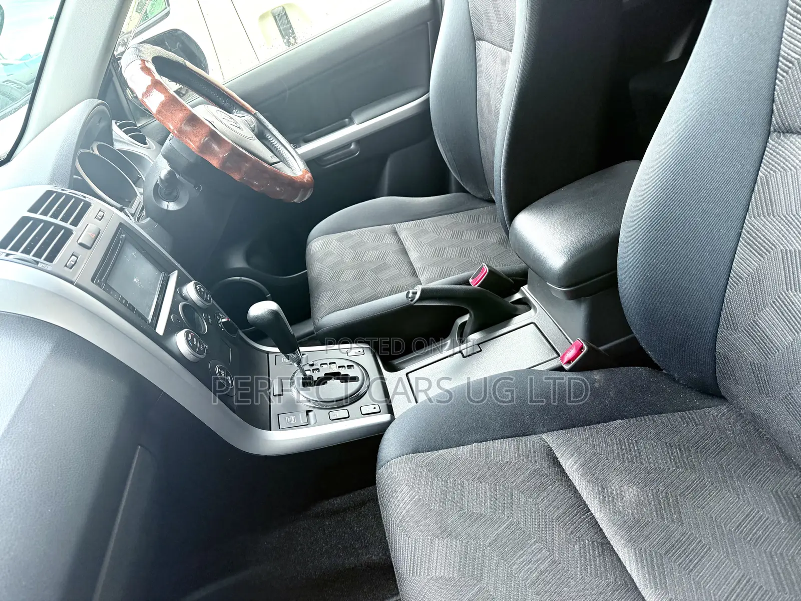 Suzuki Escudo 2015 White