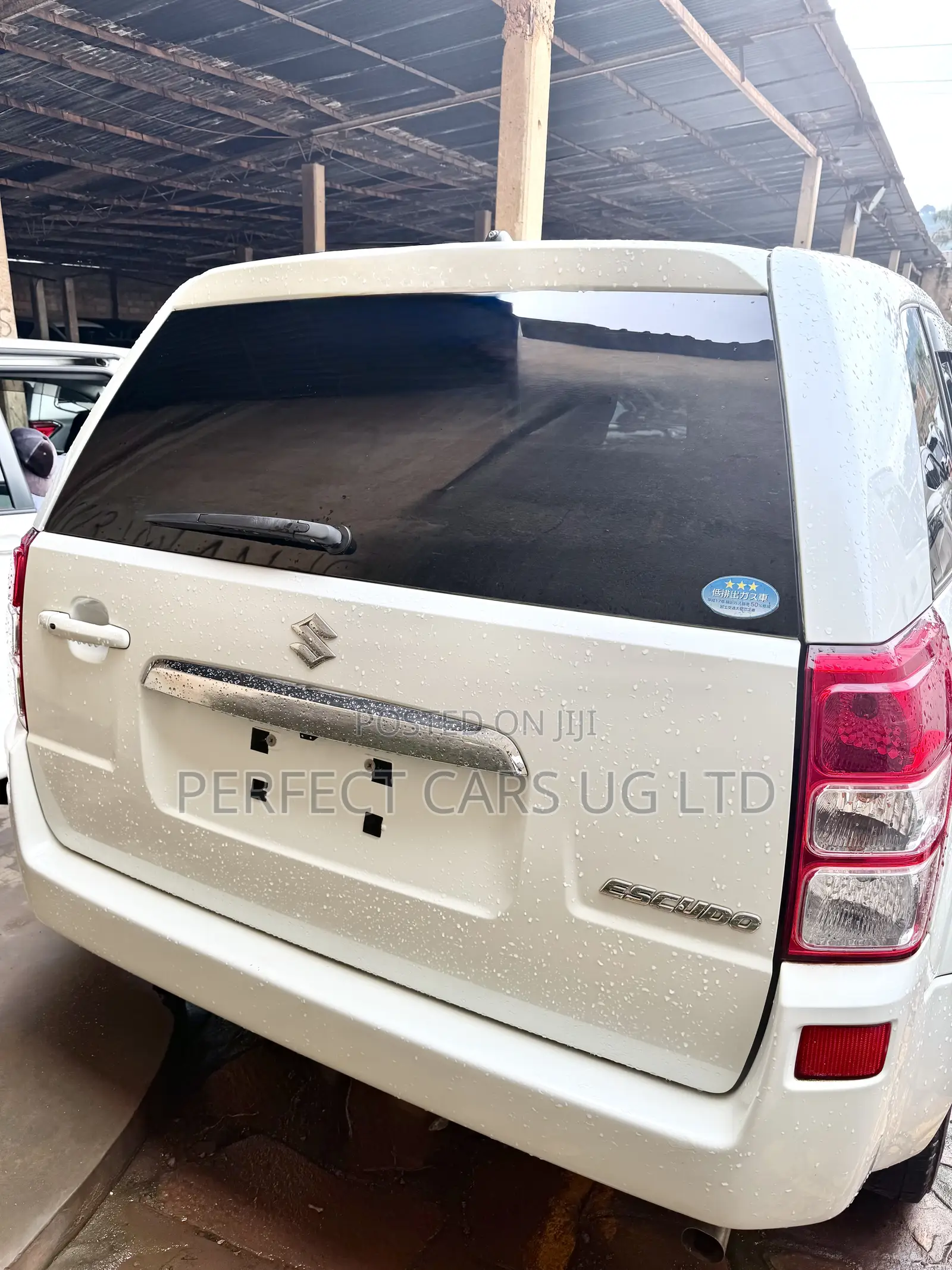 Suzuki Escudo 2015 White