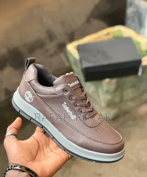 Men’S Dark Tan Timberland Smart Casual Leather Sneakers