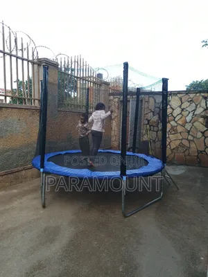 Trampoline (6ft)