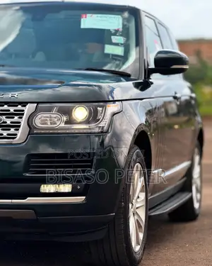 Land Rover Range Rover Vogue 2016 Black