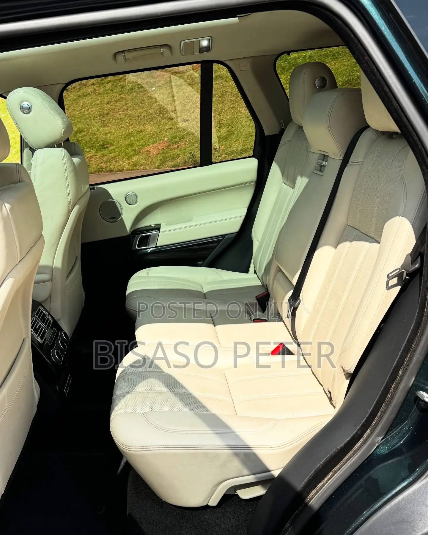 Land Rover Range Rover Vogue 2016 Black
