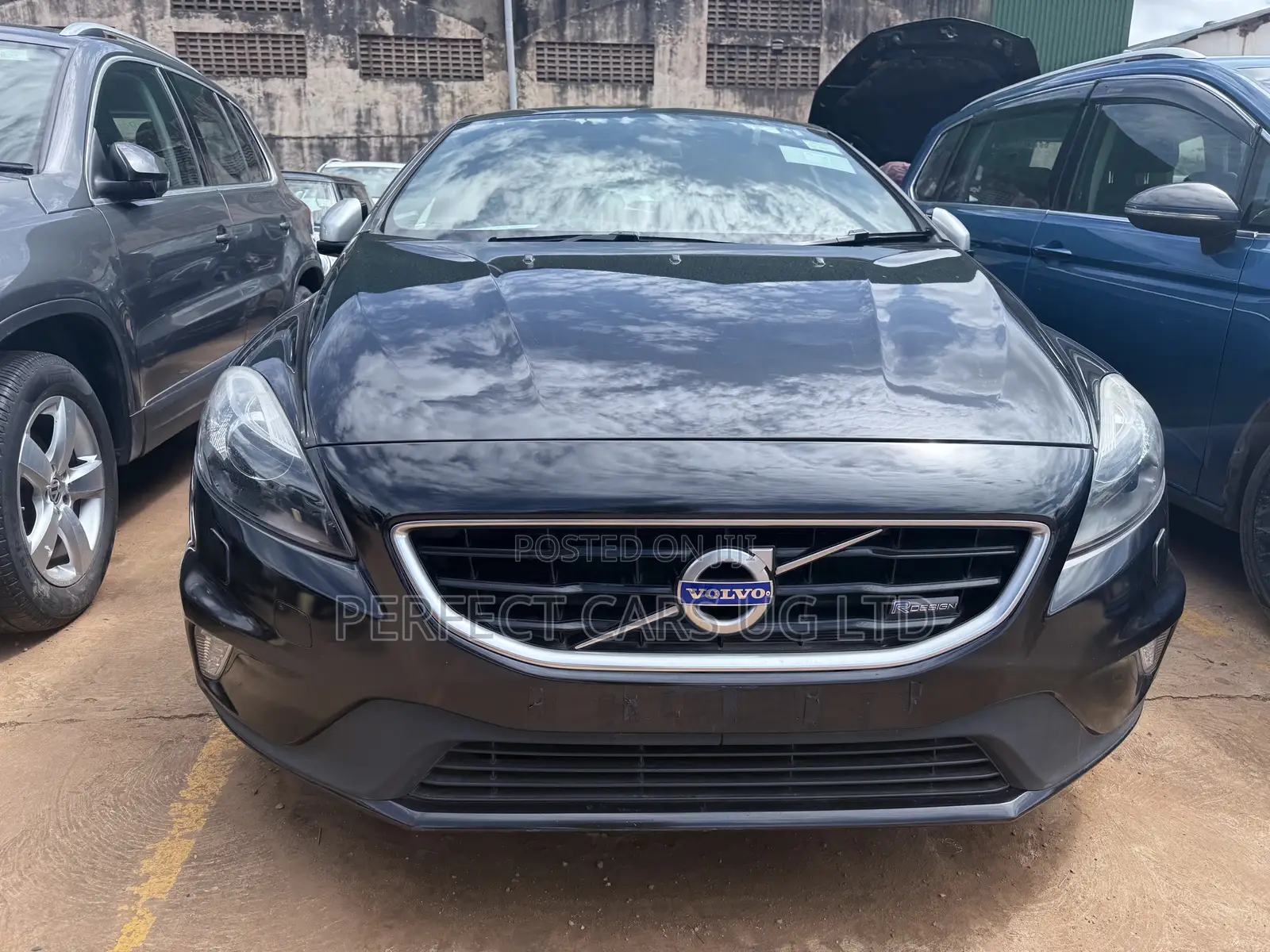 Volvo V40 2014 Black