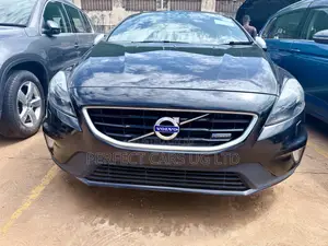 Volvo V40 2014 Black