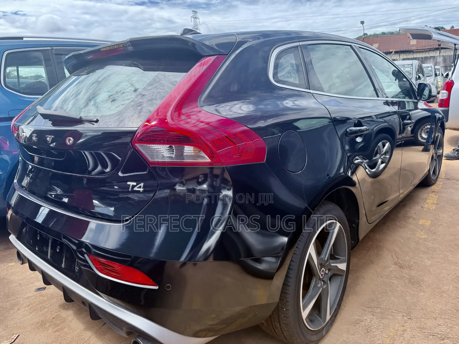 Volvo V40 2014 Black