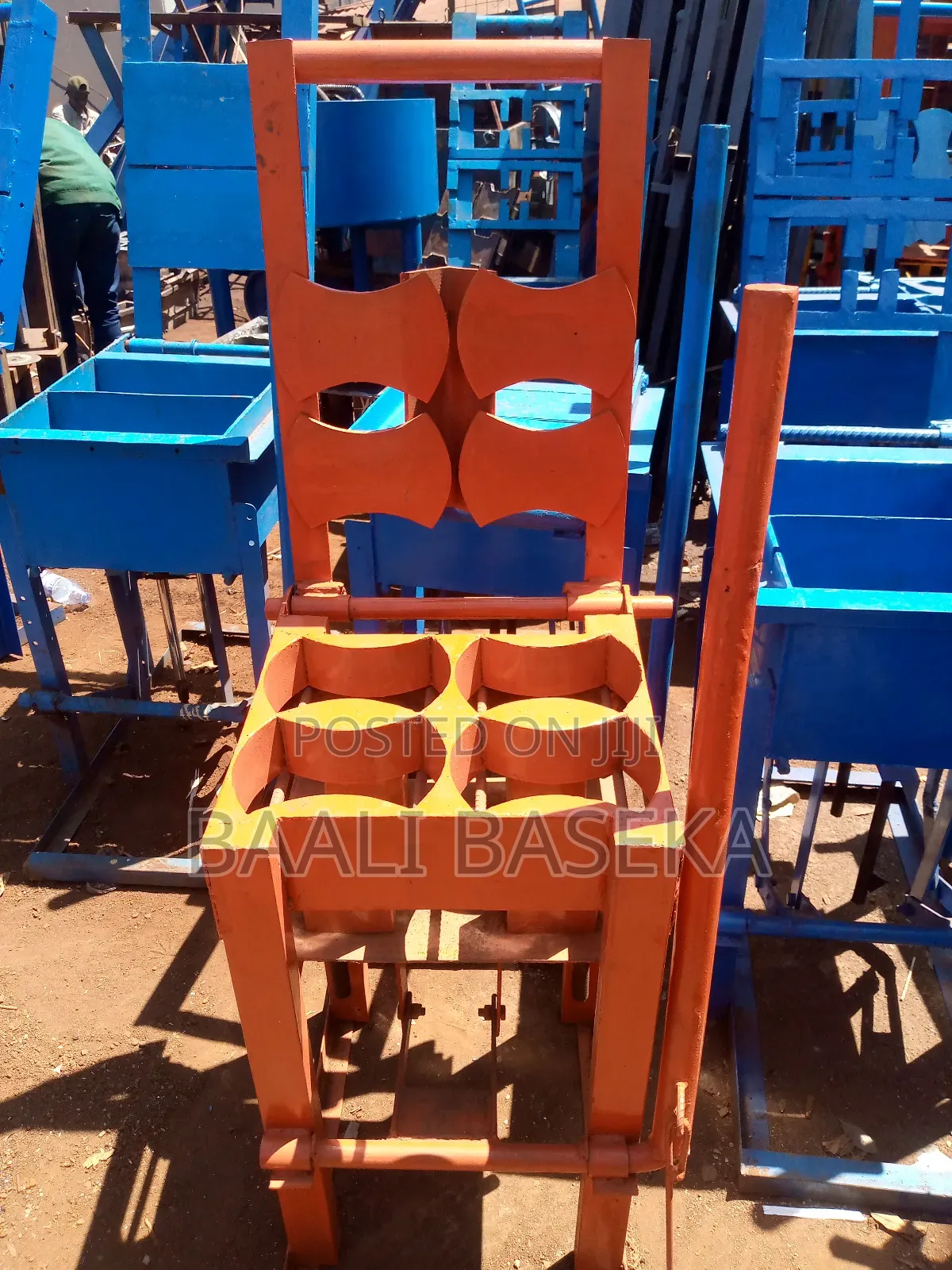 Local Made Paver Moulding Machine