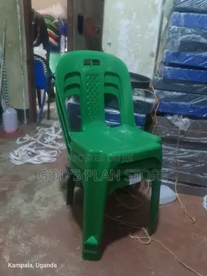 Armless Plastic Chairs (Luuka)