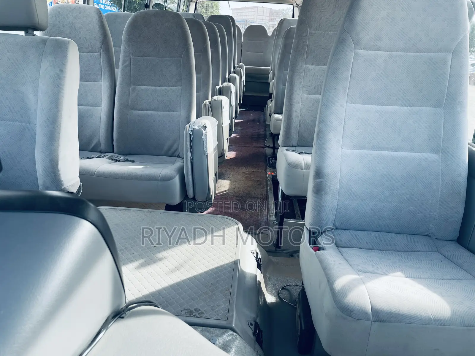 Toyota Coaster 2013 Silver