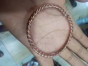 Copper Bangle Twisted