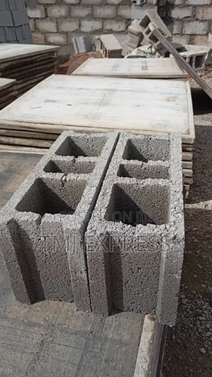 Hollow 6 Concrete Bricks