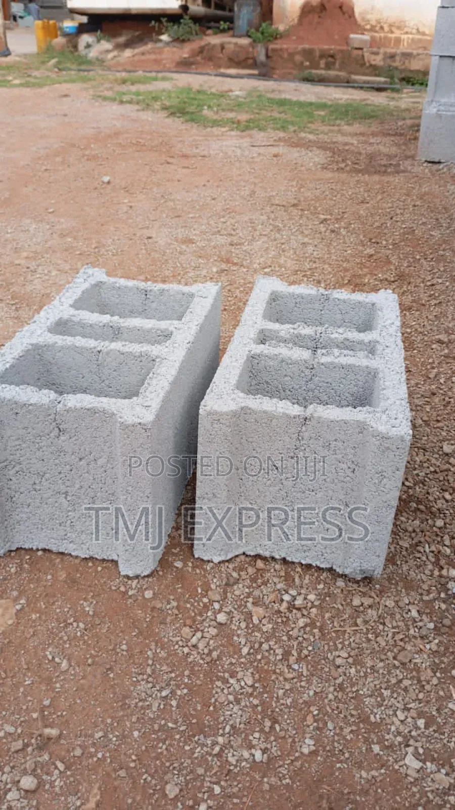 Hollow "8"Concrete Bricks