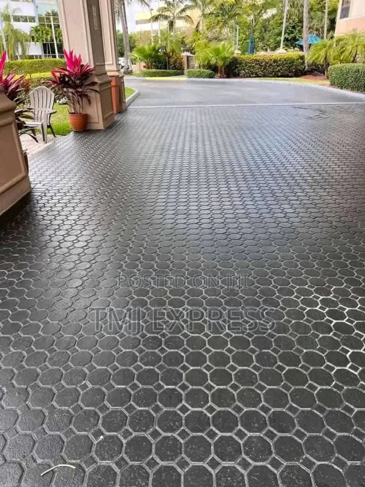 Coloured Paver Per Square Meter