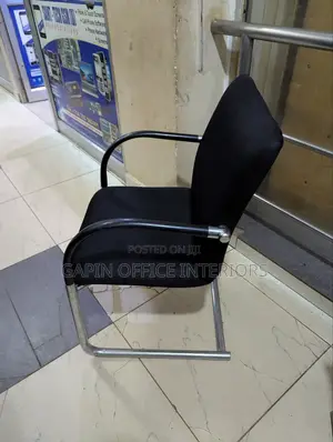 Office Chair With a Refurbished Cloth Net