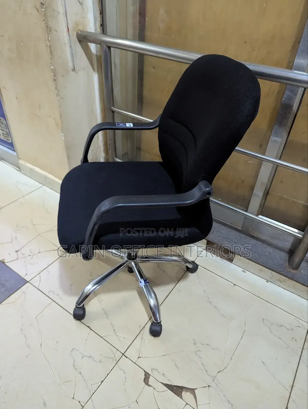 Rotating and Movable Fabric Office Chair