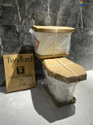 Twyford Toilet