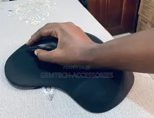 Mouse Pad With Arm Rest