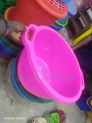 Plastic Basin Plastic Basin (40litres)