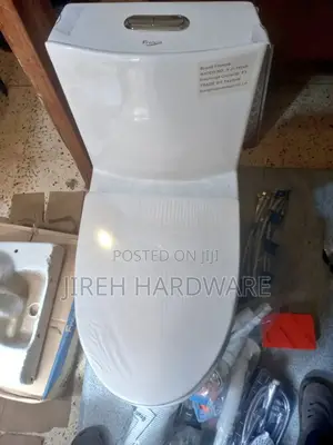 Frencia Toilet
