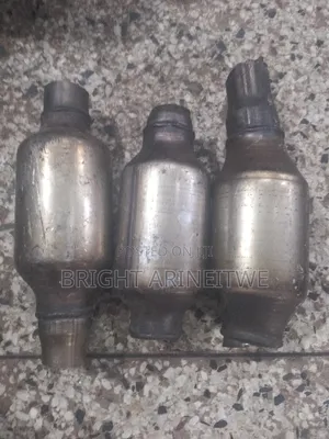 Catalytic Converters for Toyota Rumion, Alex,Fielder,Sienta.