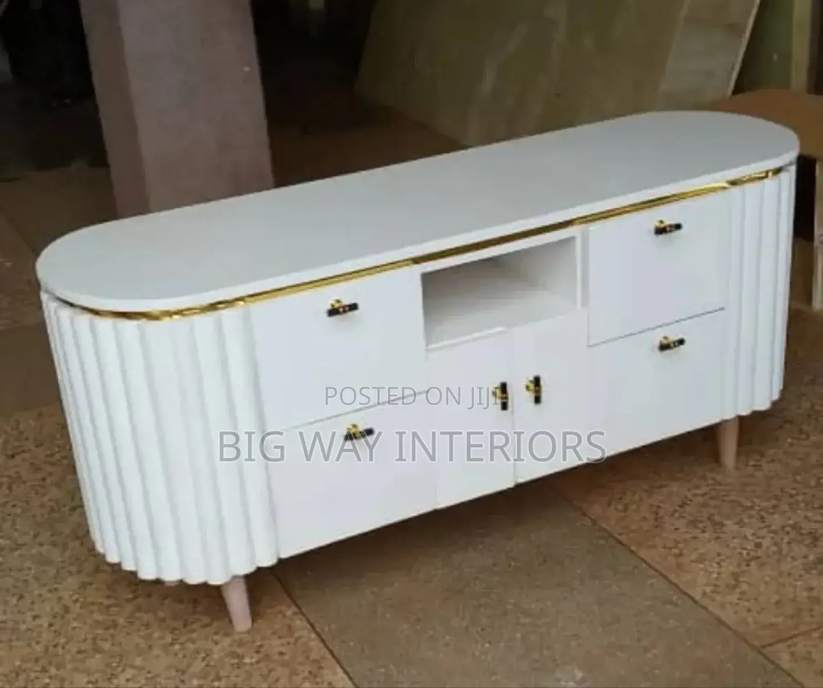 5 Drawers Oval Tv Stand