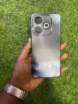 Infinix Smart 8 64 GB Black