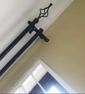 Smooth and Twisted Black Curtain Rods Per Meter Cheap.