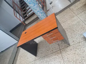 Office Desks Wholesale Price